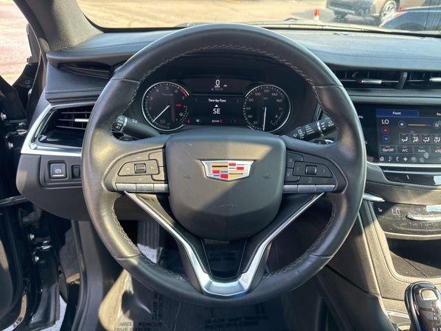 2022 Cadillac XT6 Vehicle Photo in MEDINA, OH 44256-9631