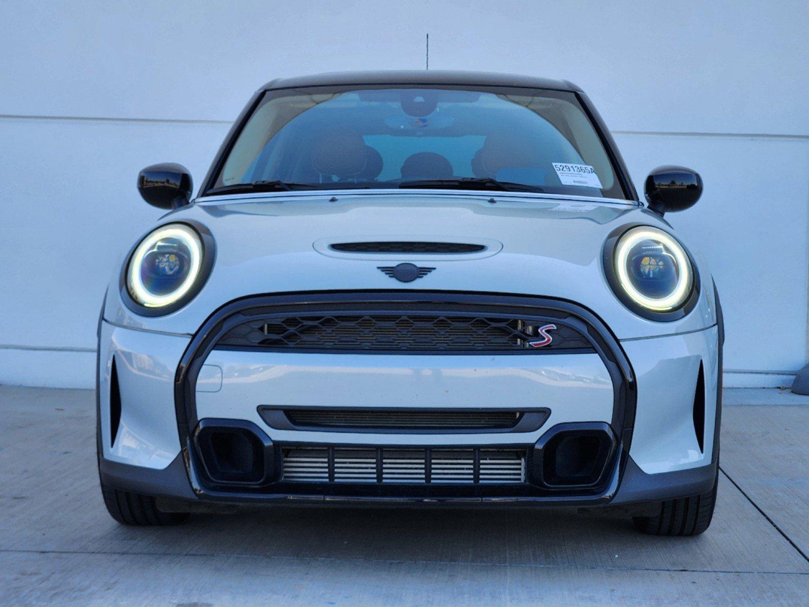 2022 MINI Cooper S Hardtop 4 Door Vehicle Photo in PLANO, TX 75024