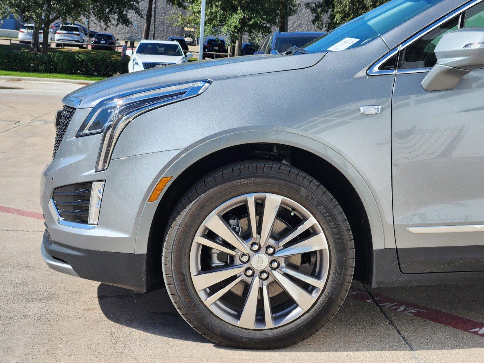 2025 Cadillac XT5 Vehicle Photo in GRAPEVINE, TX 76051-8302