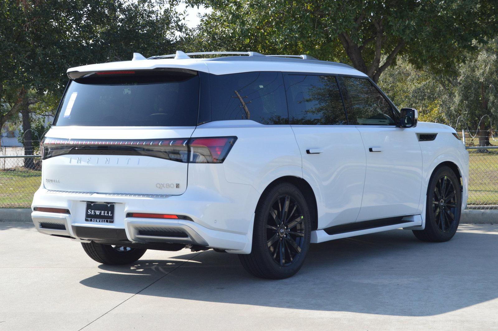 2025 INFINITI QX80 Vehicle Photo in Houston, TX 77090