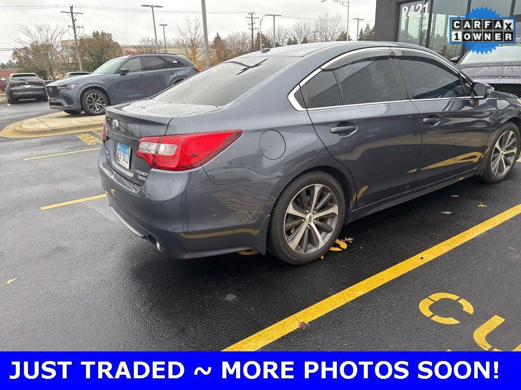 2015 Subaru Legacy Vehicle Photo in Saint Charles, IL 60174