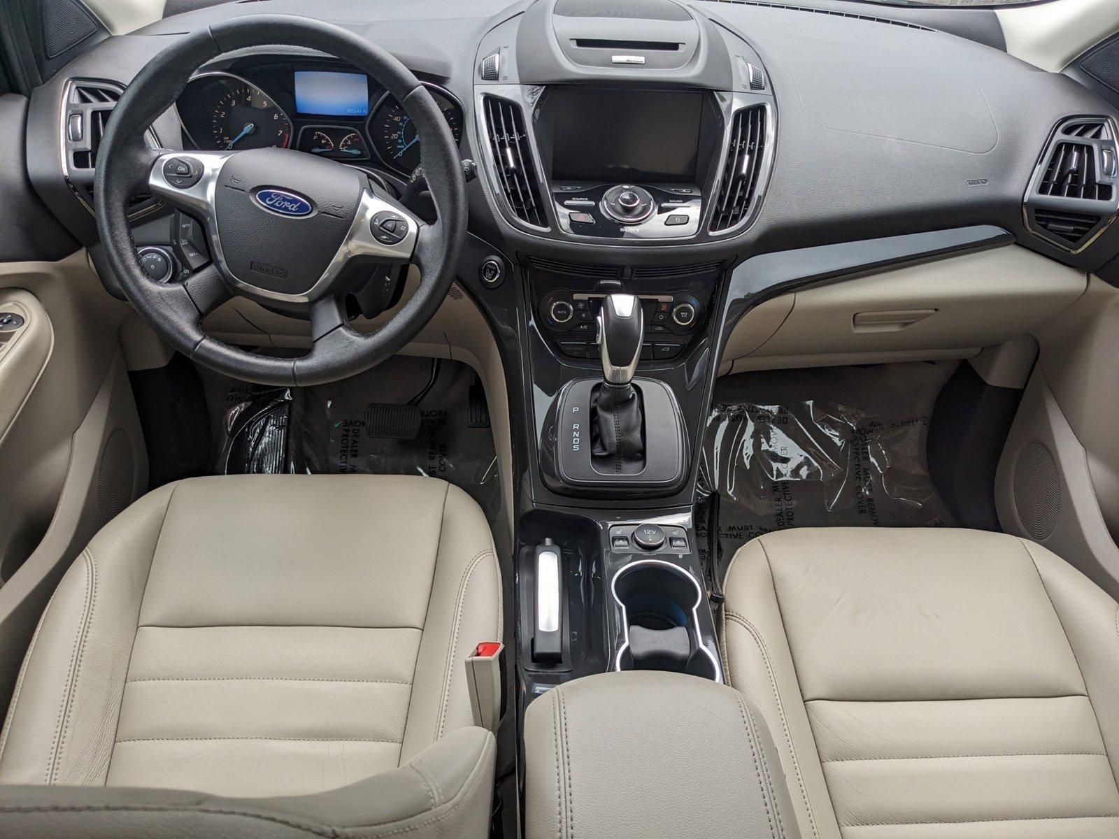 2015 Ford Escape Vehicle Photo in Tampa, FL 33614