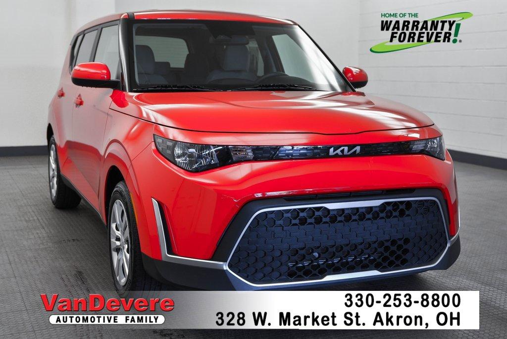 2023 Kia Soul Vehicle Photo in AKRON, OH 44303-2185