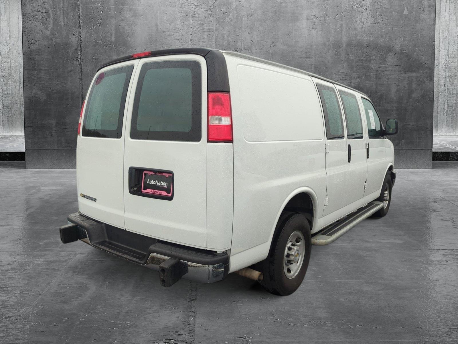 2022 Chevrolet Express Cargo Van Vehicle Photo in Memphis, TN 38115