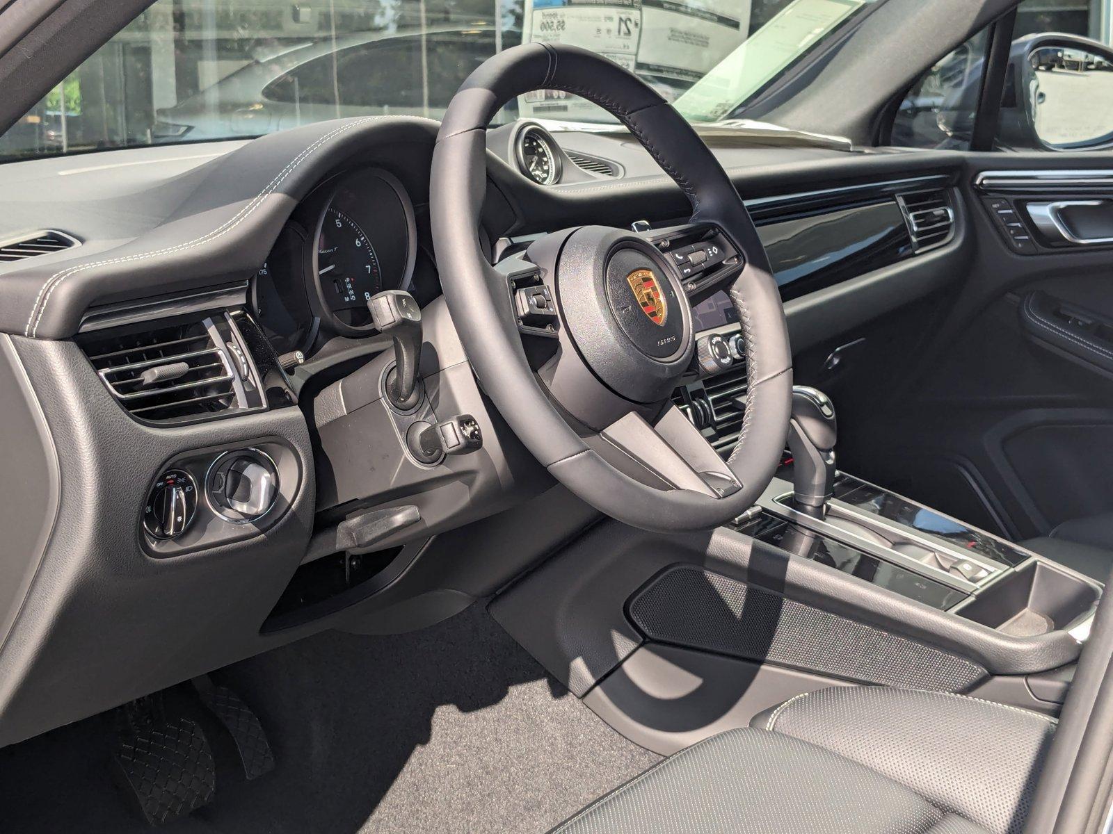 2024 Porsche Macan Vehicle Photo in Maitland, FL 32751