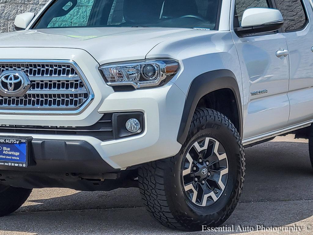 2016 Toyota Tacoma Vehicle Photo in Saint Charles, IL 60174