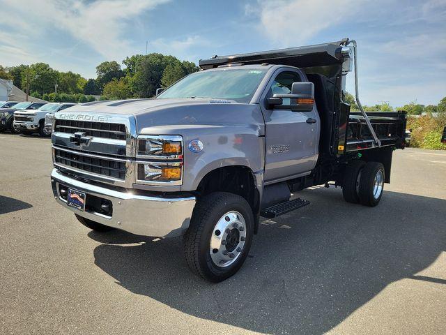 2024 Chevrolet Silverado 6500 HD Vehicle Photo in DANBURY, CT 06810-5034