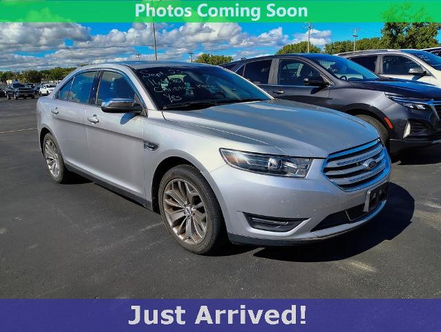 2016 Ford Taurus Vehicle Photo in GREEN BAY, WI 54304-5303