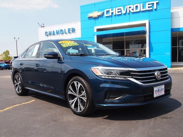 Used 2022 Volkswagen Passat SE with VIN 1VWSA7A34NC008788 for sale in Madison, IN