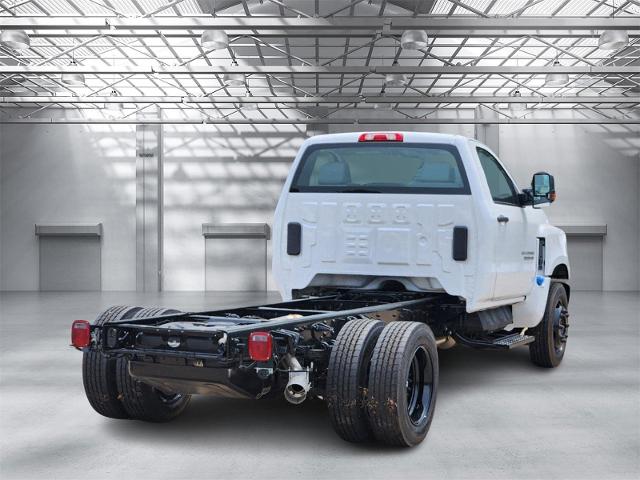 2024 Chevrolet Silverado Chassis Cab Vehicle Photo in Weatherford, TX 76087