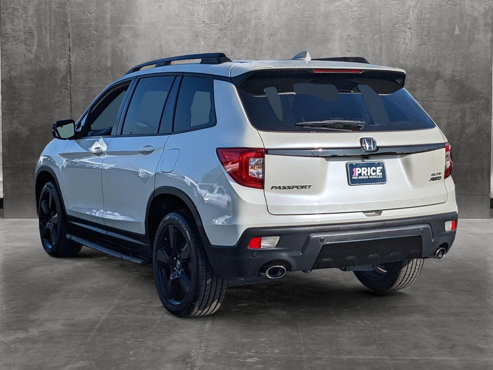 2019 Honda Passport Vehicle Photo in VALENCIA, CA 91355-1705