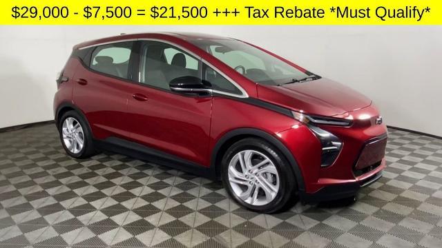 Used 2022 Chevrolet Bolt EV LT with VIN 1G1FW6S00N4110211 for sale in Alliance, OH