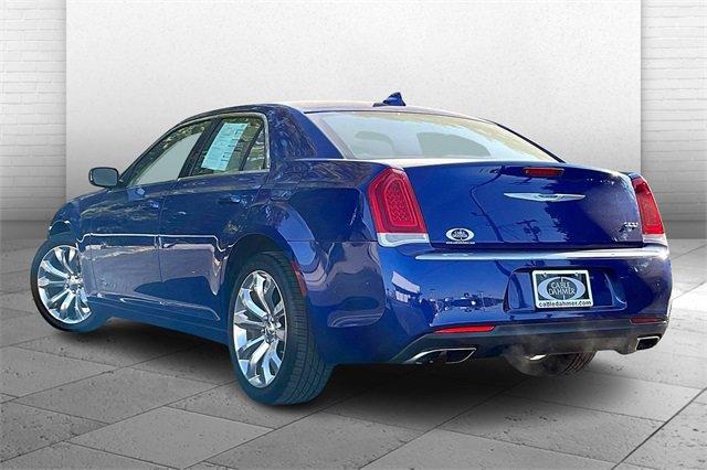 2019 Chrysler 300 Vehicle Photo in INDEPENDENCE, MO 64055-1314