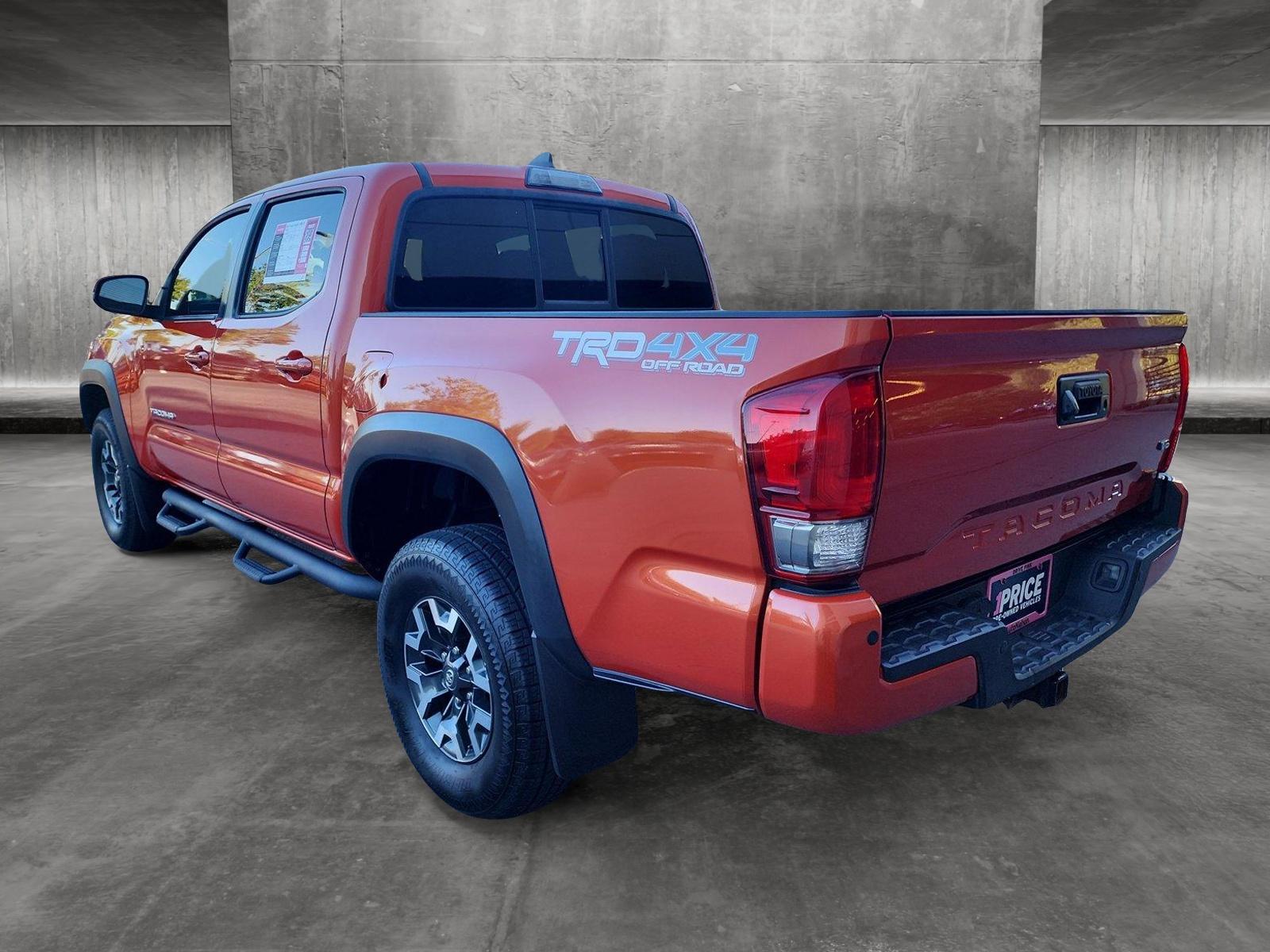 2016 Toyota Tacoma Vehicle Photo in Memphis, TN 38125