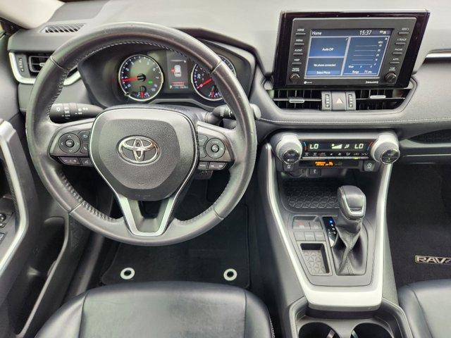 2020 Toyota RAV4 Vehicle Photo in SUGAR LAND, TX 77478-0000