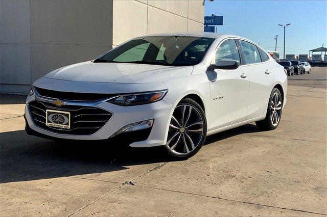 2022 Chevrolet Malibu Vehicle Photo in TOPEKA, KS 66609-0000