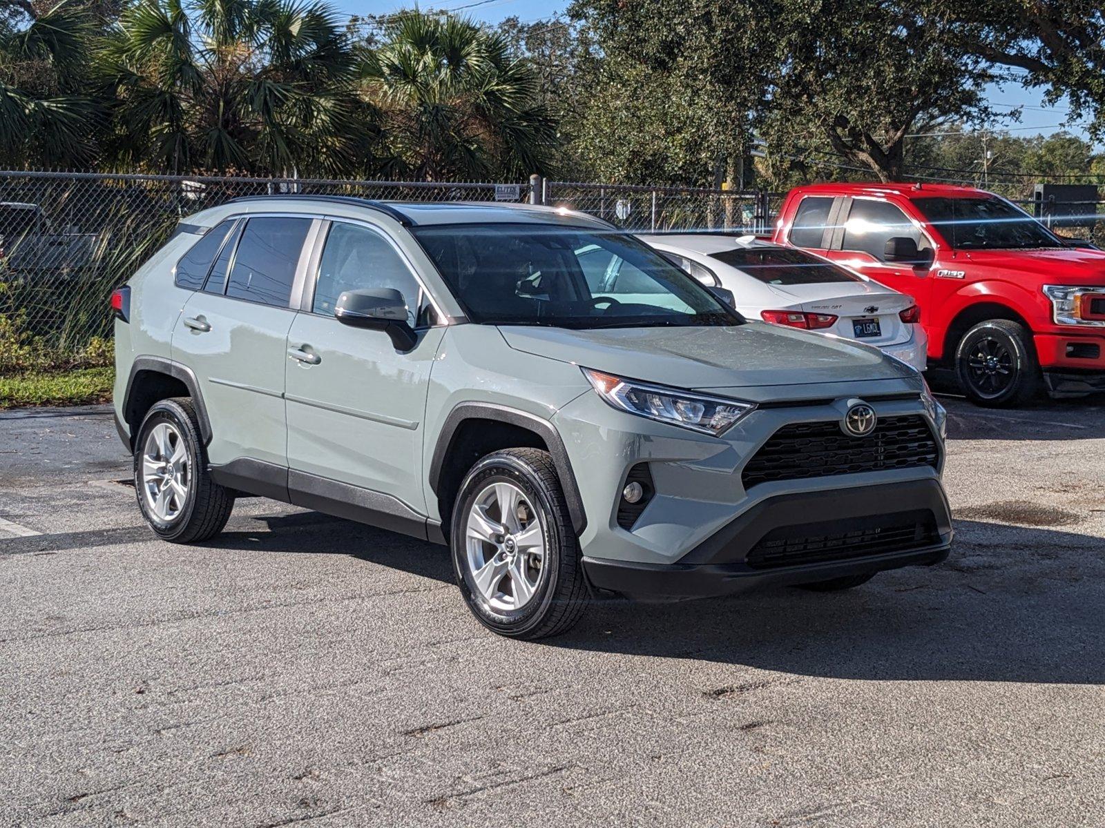 2020 Toyota RAV4 Vehicle Photo in Tampa, FL 33614