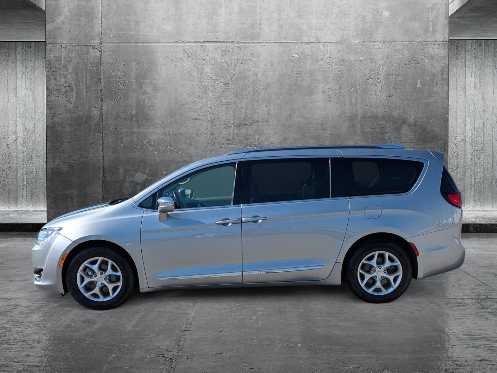 2020 Chrysler Pacifica Vehicle Photo in Corpus Christi, TX 78415