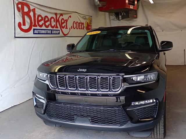 2024 Jeep Grand Cherokee Vehicle Photo in RED SPRINGS, NC 28377-1640