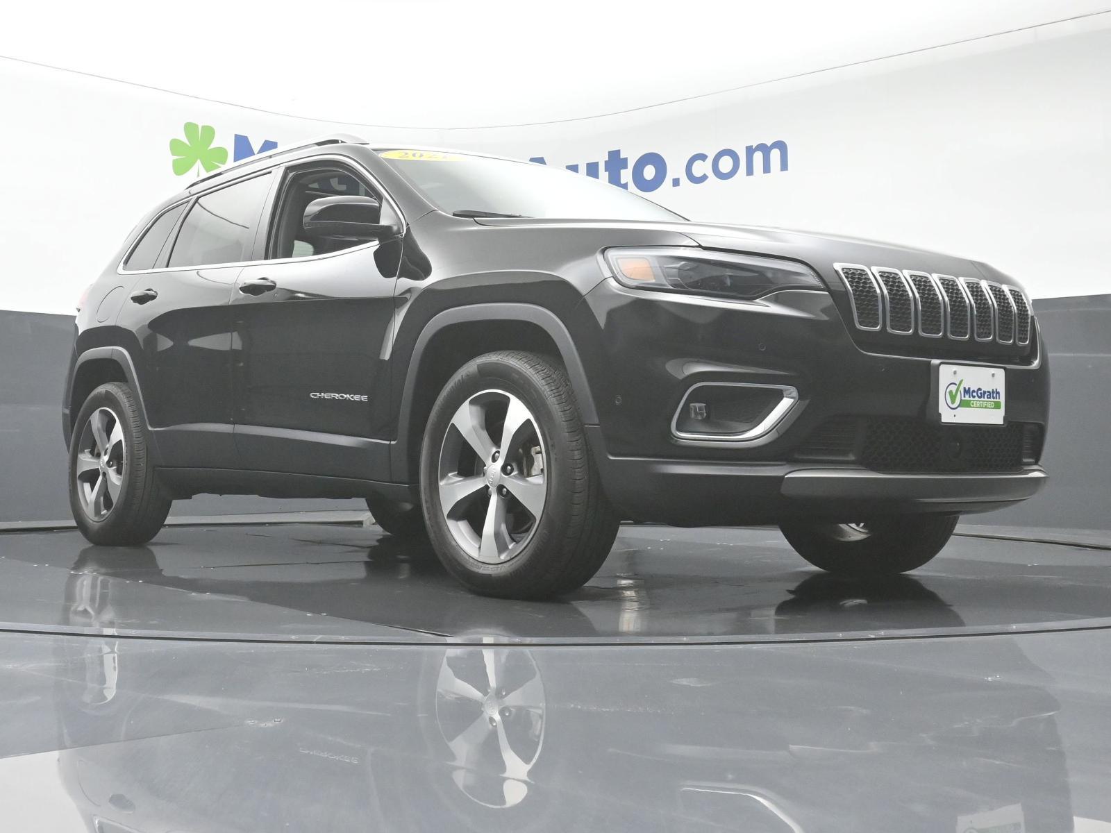 2021 Jeep Cherokee Vehicle Photo in Cedar Rapids, IA 52402