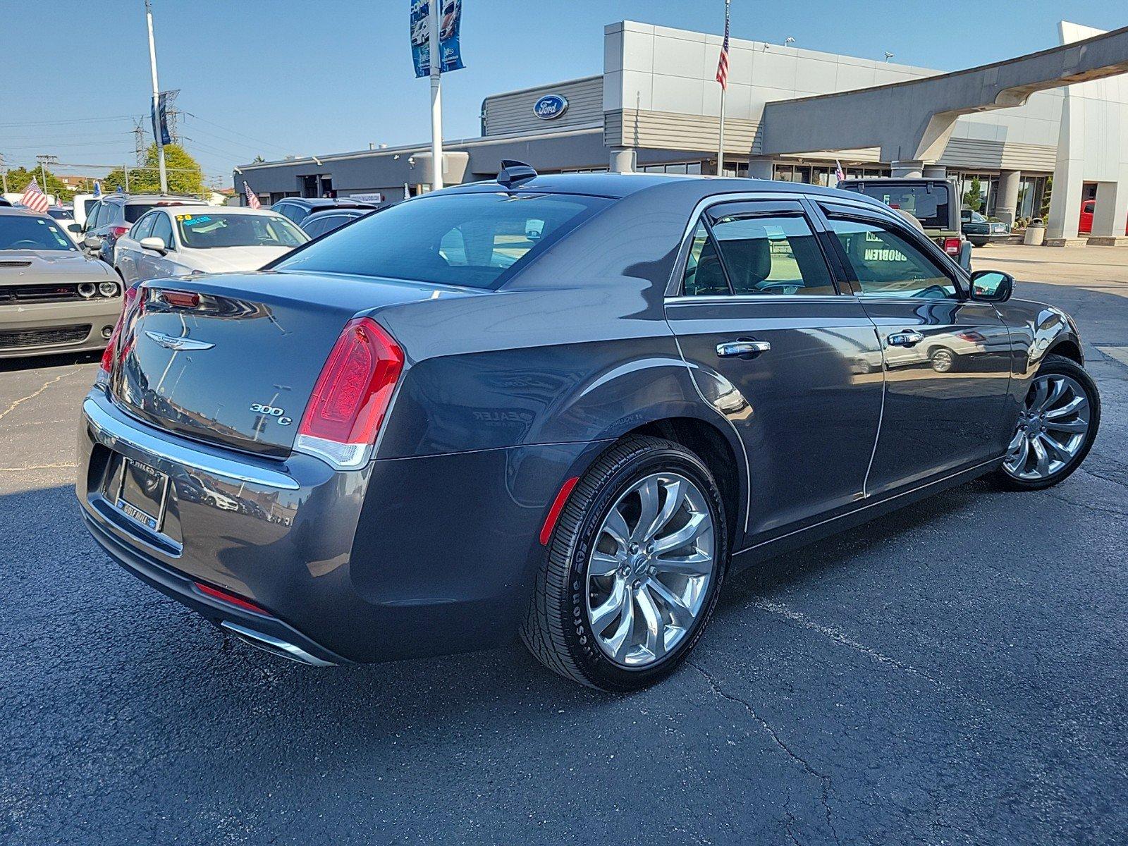 2015 Chrysler 300 Vehicle Photo in Plainfield, IL 60586