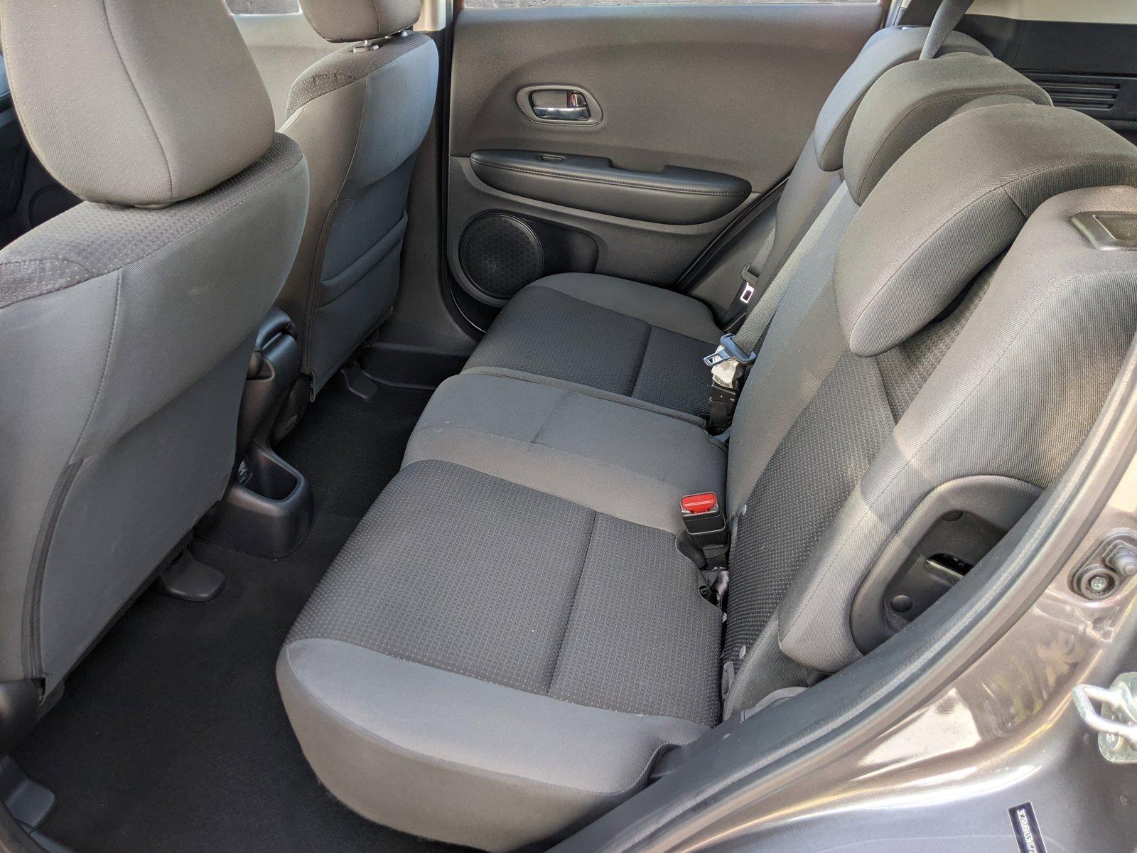 2019 Honda HR-V Vehicle Photo in Pembroke Pines , FL 33084