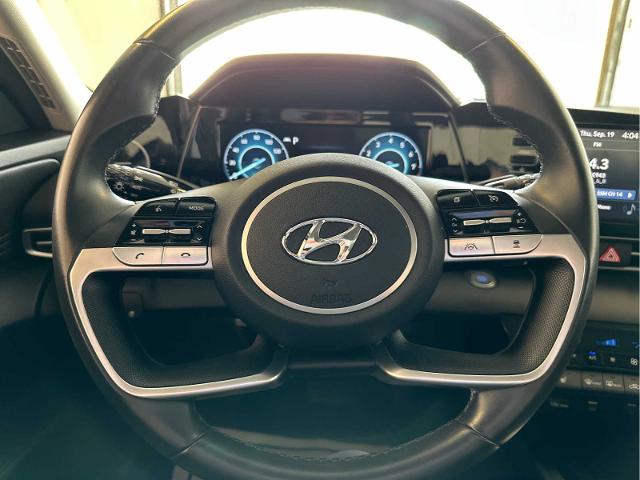 2022 Hyundai ELANTRA Vehicle Photo in RED SPRINGS, NC 28377-1640