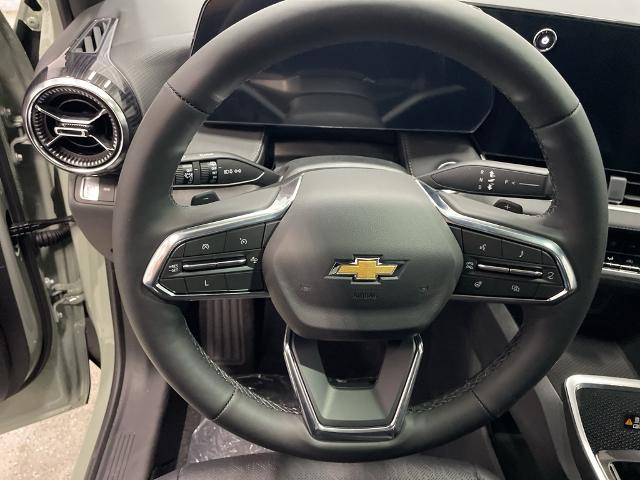 2025 Chevrolet Equinox Vehicle Photo in ROGERS, MN 55374-9422