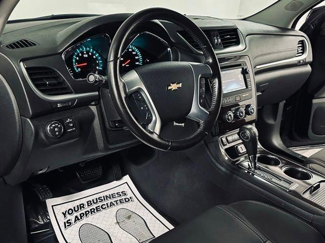 2017 Chevrolet Traverse Vehicle Photo in MEDINA, OH 44256-9631