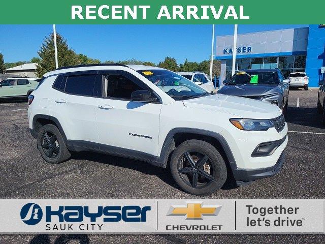 2022 Jeep Compass Vehicle Photo in SAUK CITY, WI 53583-1301