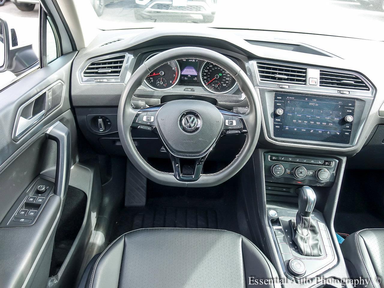 2021 Volkswagen Tiguan Vehicle Photo in Plainfield, IL 60586