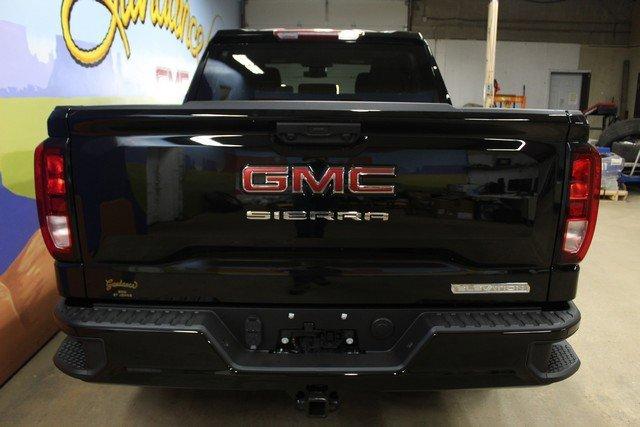 2025 GMC Sierra 1500 Vehicle Photo in ST JOHNS, MI 48879-1562