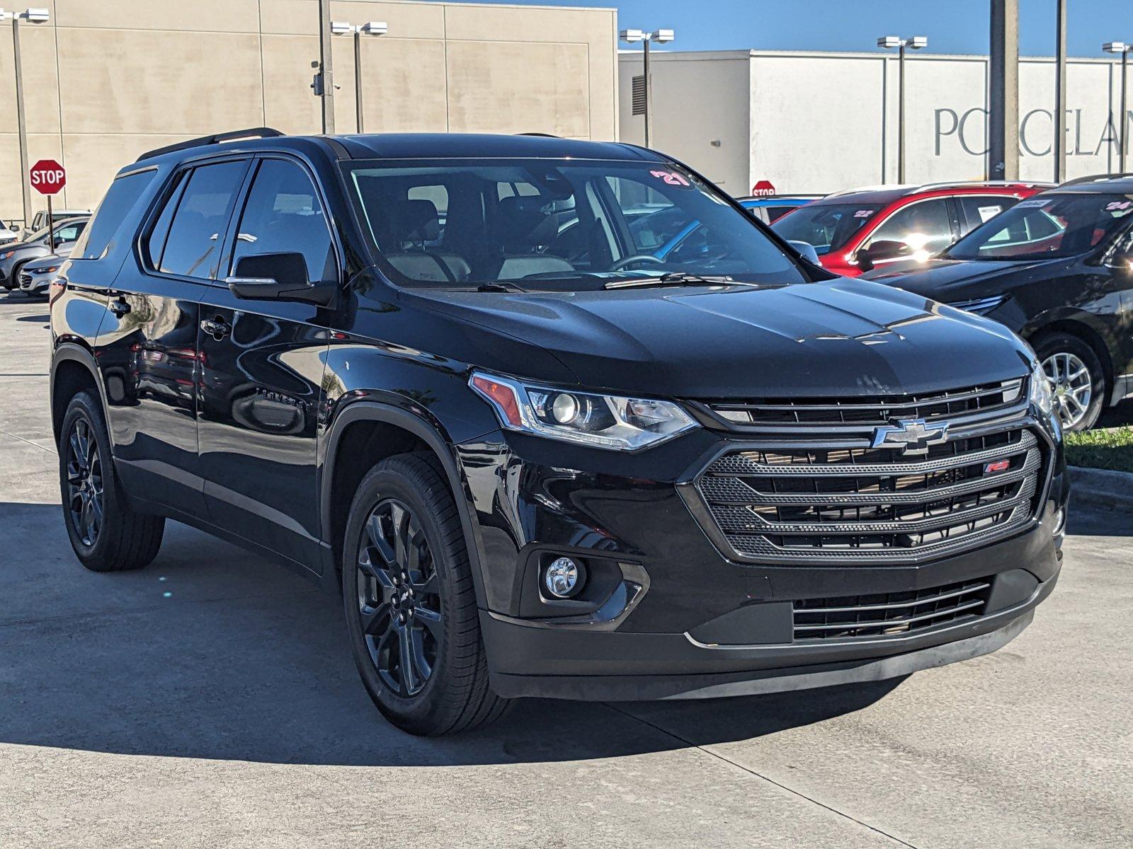 2021 Chevrolet Traverse Vehicle Photo in MIAMI, FL 33172-3015