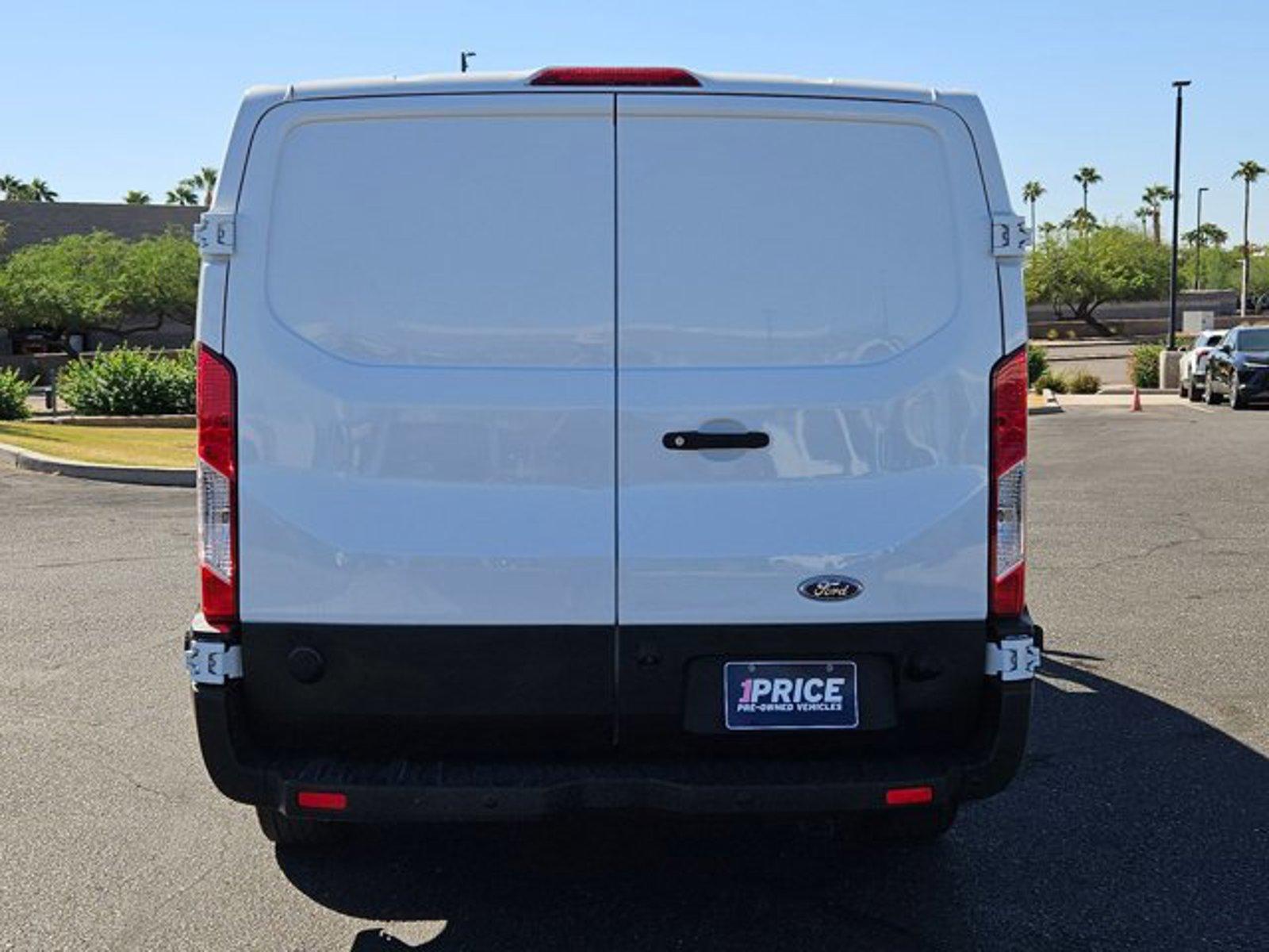 2019 Ford Transit Van Vehicle Photo in St. Petersburg, FL 33713