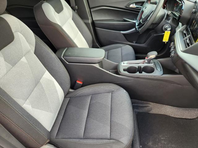 2025 Chevrolet Trax Vehicle Photo in ENNIS, TX 75119-5114