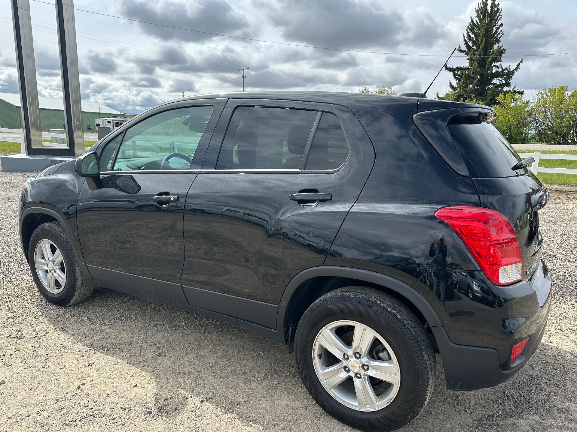 Used 2021 Chevrolet Trax LS with VIN KL7CJNSM2MB366279 for sale in Conrad, MT