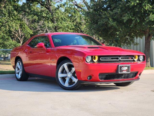 Used 2016 Dodge Challenger R/T with VIN 2C3CDZBT4GH164875 for sale in Grapevine, TX