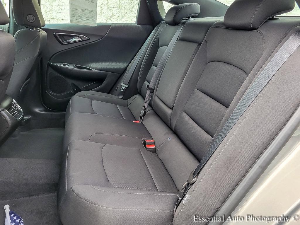 2018 Chevrolet Malibu Vehicle Photo in Saint Charles, IL 60174