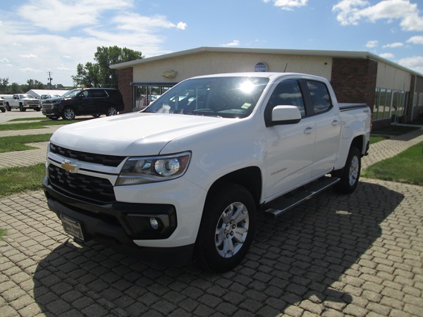 Used 2022 Chevrolet Colorado LT with VIN 1GCGTCEN0N1159047 for sale in Audubon, IA