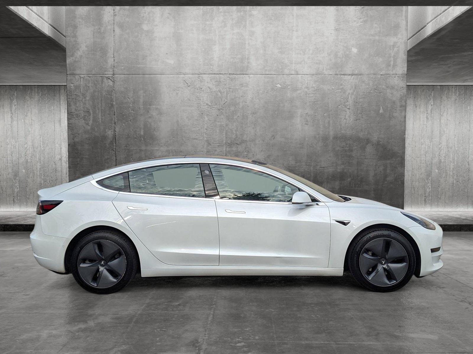 2019 Tesla Model 3 Vehicle Photo in TIMONIUM, MD 21093-2300