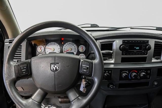 2007 Dodge Ram 1500 Vehicle Photo in Akron, OH 44312