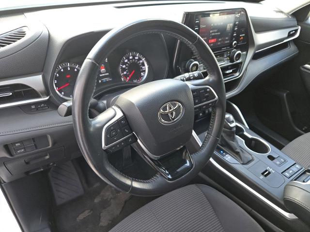 2021 Toyota Highlander Vehicle Photo in WEATHERFORD, TX 76087