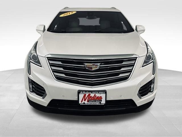 2019 Cadillac XT5 Vehicle Photo in MEDINA, OH 44256-9631