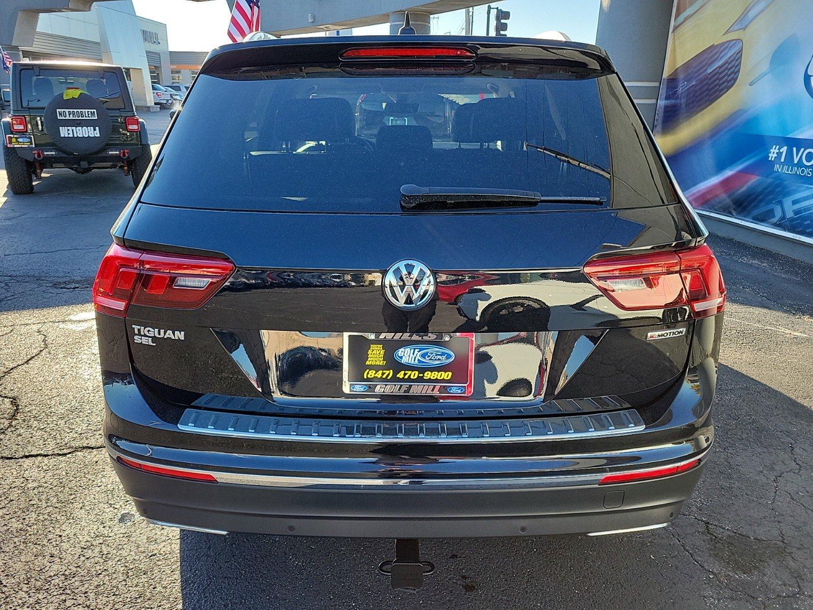 2021 Volkswagen Tiguan Vehicle Photo in Saint Charles, IL 60174