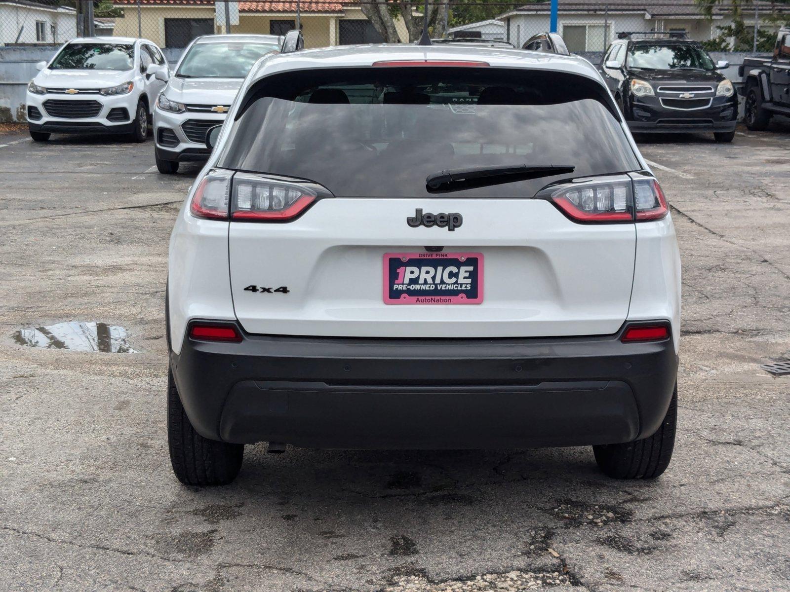 2023 Jeep Cherokee Vehicle Photo in Pembroke Pines, FL 33027