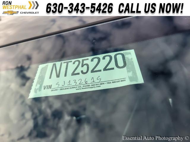 2025 Chevrolet Traverse Vehicle Photo in AURORA, IL 60503-9326