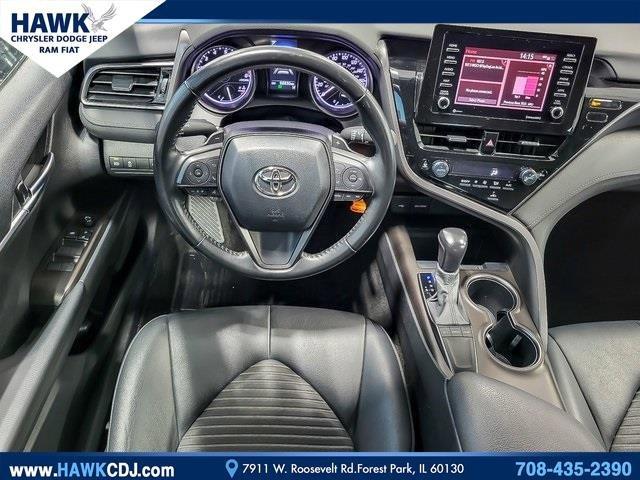 2022 Toyota Camry Vehicle Photo in Saint Charles, IL 60174