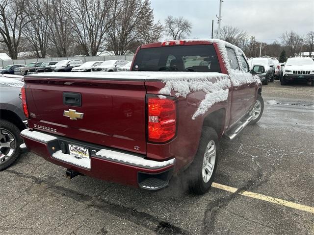 Used 2018 Chevrolet Silverado 1500 LT with VIN 3GCUKREC9JG318005 for sale in Saint Cloud, MN