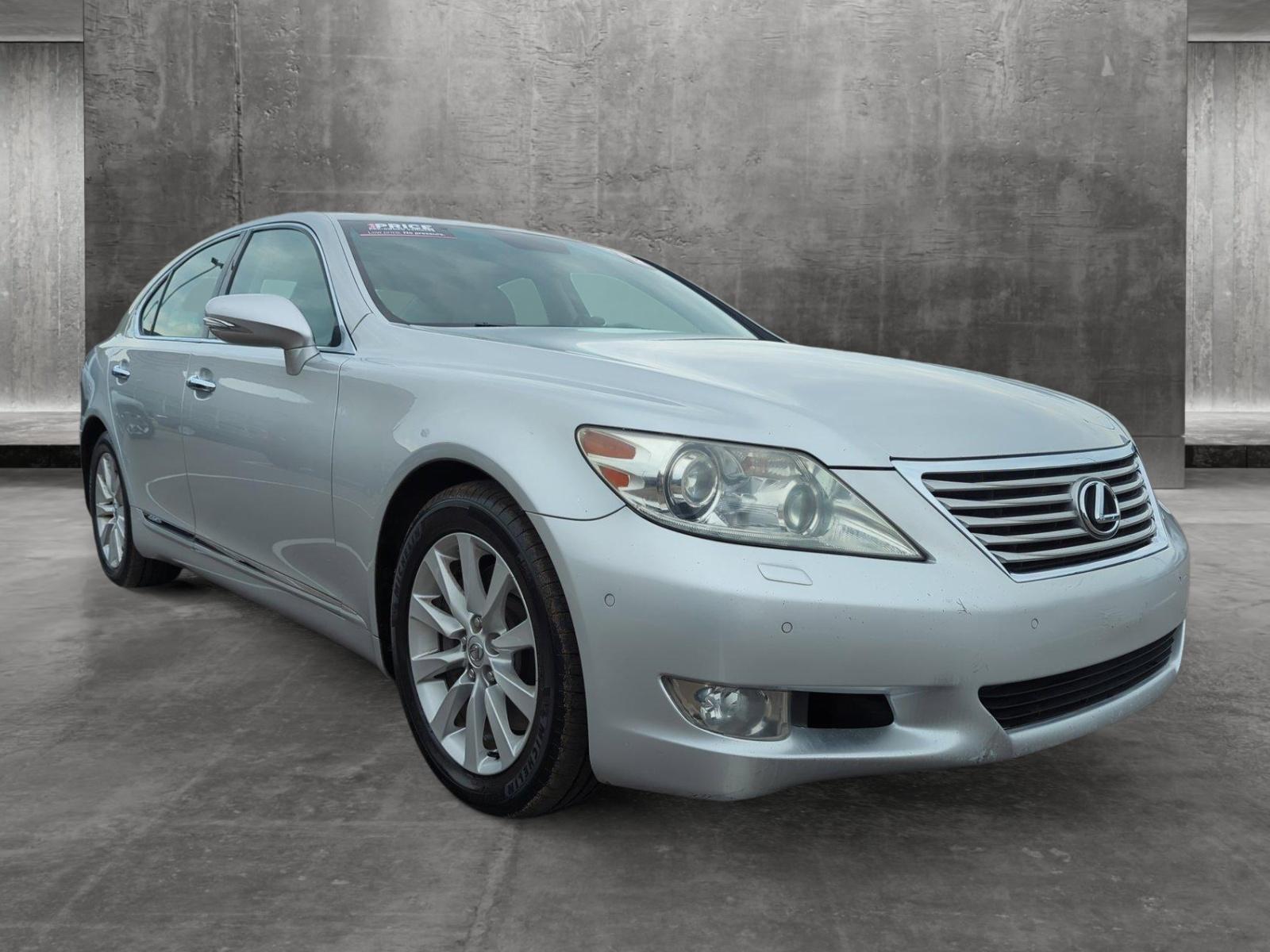 2012 Lexus LS 460 Vehicle Photo in Memphis, TN 38133