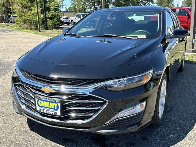 2024 Chevrolet Malibu Vehicle Photo in GREELEY, CO 80634-4125